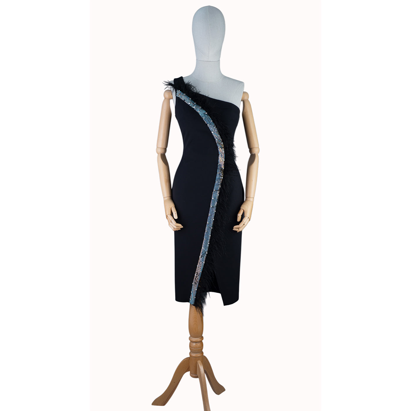 Elegant One-Shoulder Dress with Feathers and Sequins