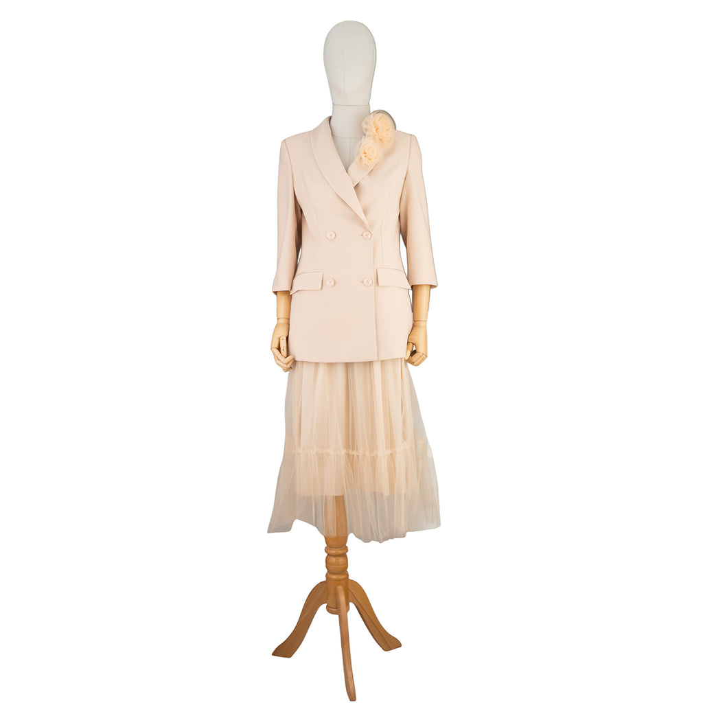 Soft Pastel Suit with Floral Detail and Tulle Skirt – Feminine and Refined