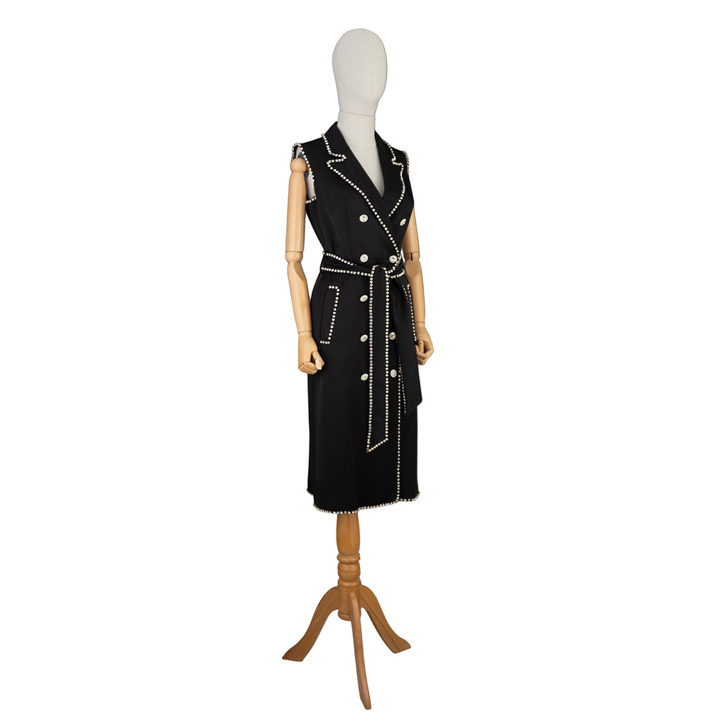 Elegant Black Sleeveless Dress with Pearl Trim — For Chic Statements